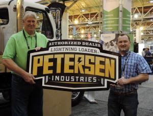 Petersen Inc Awards River City Hydraulics as Dealer of the Year for 2016